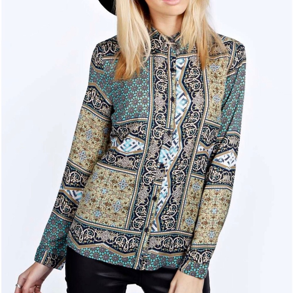 🚨⬇️BooHoo Rae Multicolor Button down Blouse